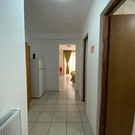 Garsoniere Victor Seaview Aer Conditionat-bucatari-primim Carduri Vacanta-pet Friendly 150 M De Plaja Reyna- Zoom *