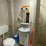 Apartamento Garsoniere Victor Seaview Aer Conditionat- Bucatarie-primim Carduri Vacanta-pet Friendly La 3 Minute De Plaja Reyna-zoom