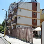 Apartamento Garsoniere Victor Seaview Aer Conditionat- Bucatarie-primim Carduri Vacanta-pet Friendly La 3 Minute De Plaja Reyna-zoom Constanţa