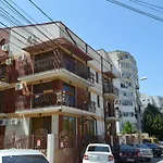 Apartamento Garsoniere Victor Seaview Aer Conditionat- Bucatarie-primim Carduri Vacanta-pet Friendly La 3 Minute De Plaja Reyna-zoom