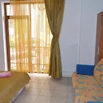 Garsoniere Victor Seaview Aer Conditionat- Bucatarie-primim Carduri Vacanta-pet Friendly La 3 Minute De Plaja Reyna-zoom Apartamento