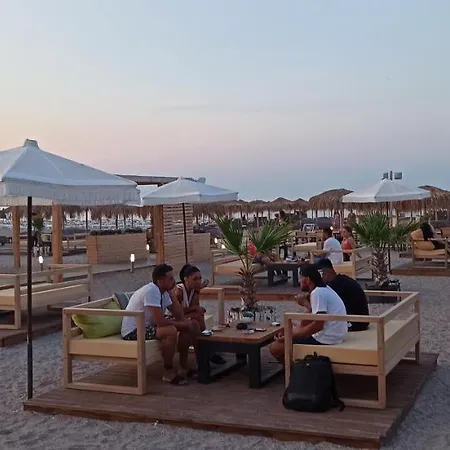 Apartmán Garsoniere Victor Seaview Aer Conditionat-Bucatari-Primim Carduri Vacanta-Pet Friendly 150 M De Plaja Reyna- Zoom Beach
