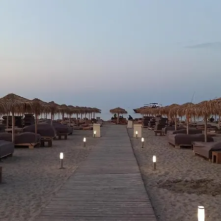 Garsoniere Victor Seaview Aer Conditionat- Bucatarie-primim Carduri Vacanta-pet Friendly La 3 Minute De Plaja Reyna-zoom Lejlighed Constanţa