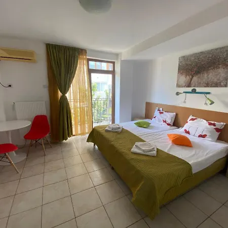 Apartamento Garsoniere Victor Seaview Aer Conditionat- Bucatarie-primim Carduri Vacanta-pet Friendly La 3 Minute De Plaja Reyna-zoom Constança