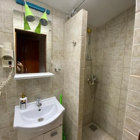 Garsoniere Victor Seaview Aer Conditionat- Bucatarie-primim Carduri Vacanta-pet Friendly La 3 Minute De Plaja Reyna-zoom Apartamento