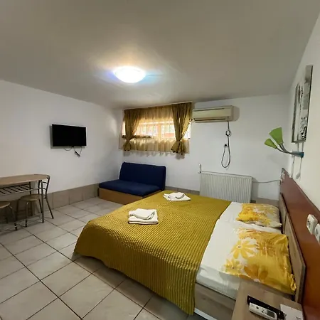 Garsoniere Victor Seaview Aer Conditionat- Bucatarie-primim Carduri Vacanta-pet Friendly La 3 Minute De Plaja Reyna-zoom Constança
