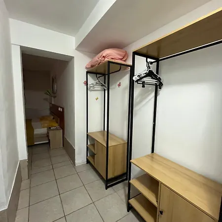 Garsoniere Victor Seaview Aer Conditionat- Bucatarie-primim Carduri Vacanta-pet Friendly La 3 Minute De Plaja Reyna-zoom Lejlighed