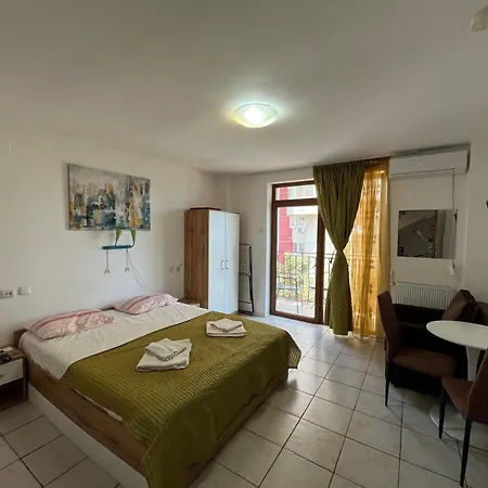 Apartamento Garsoniere Victor Seaview Aer Conditionat- Bucatarie-primim Carduri Vacanta-pet Friendly La 3 Minute De Plaja Reyna-zoom *