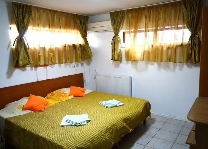 Garsoniere Victor Seaview Aer Conditionat- Bucatarie-primim Carduri Vacanta-pet Friendly La 3 Minute De Plaja Reyna-zoom Констанца