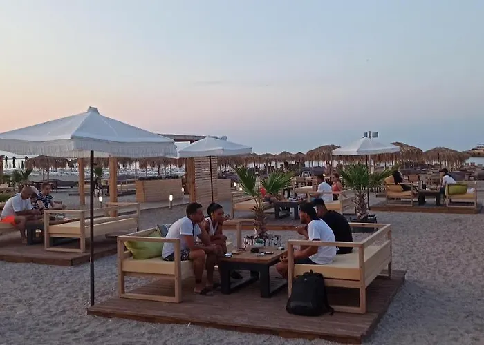 Апартаменты Garsoniere Victor Seaview Aer Conditionat- Bucatarie-primim Carduri Vacanta-pet Friendly La 3 Minute De Plaja Reyna-zoom