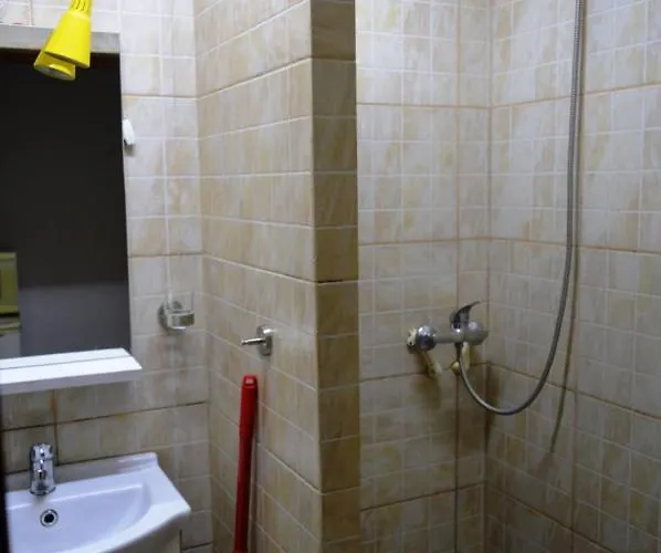 Garsoniere Victor Seaview Aer Conditionat- Bucatarie-primim Carduri Vacanta-pet Friendly La 3 Minute De Plaja Reyna-zoom Апартаменты Констанца