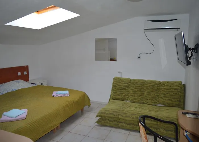 Garsoniere Victor Seaview Aer Conditionat- Bucatarie-primim Carduri Vacanta-pet Friendly La 3 Minute De Plaja Reyna-zoom