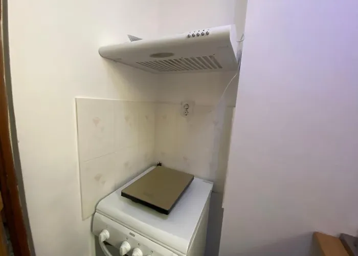 Апартаменты Garsoniere Victor Seaview Aer Conditionat- Bucatarie-primim Carduri Vacanta-pet Friendly La 3 Minute De Plaja Reyna-zoom *