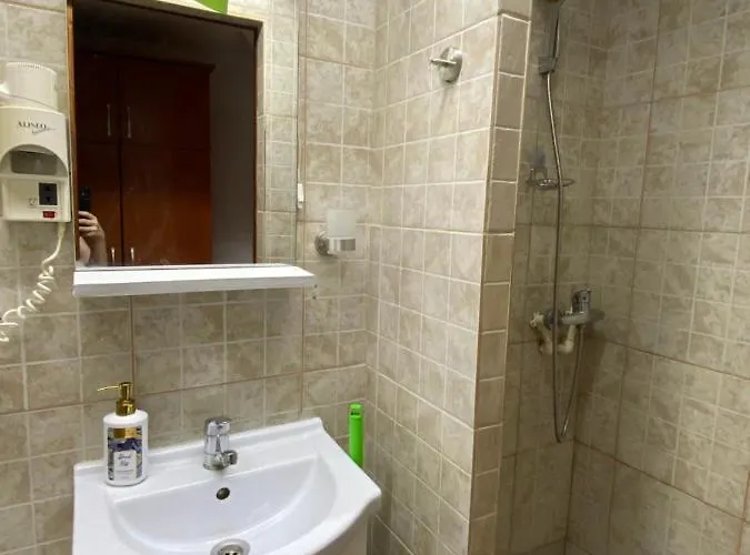 Garsoniere Victor Seaview Aer Conditionat- Bucatarie-primim Carduri Vacanta-pet Friendly La 3 Minute De Plaja Reyna-zoom Апартаменты *