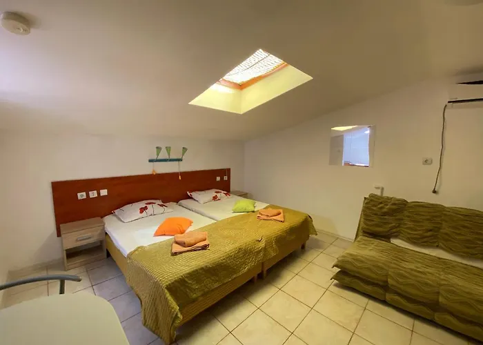 Garsoniere Victor Seaview Aer Conditionat- Bucatarie-primim Carduri Vacanta-pet Friendly La 3 Minute De Plaja Reyna-zoom Апартаменты Констанца