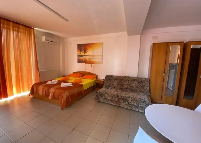 Garsoniere Victor Seaview Aer Conditionat- Bucatarie-primim Carduri Vacanta-pet Friendly La 3 Minute De Plaja Reyna-zoom * Констанца