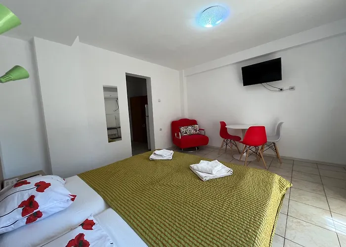 Апартаменты Garsoniere Victor Seaview Aer Conditionat- Bucatarie-primim Carduri Vacanta-pet Friendly La 3 Minute De Plaja Reyna-zoom Констанца
