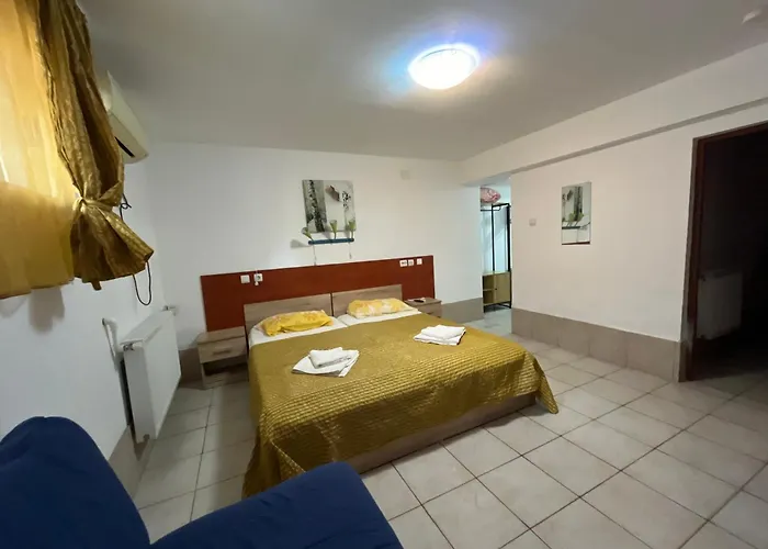 Garsoniere Victor Seaview Aer Conditionat- Bucatarie-primim Carduri Vacanta-pet Friendly La 3 Minute De Plaja Reyna-zoom Апартаменты *