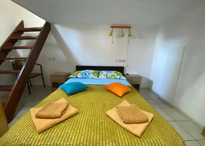 Garsoniere Victor Seaview Aer Conditionat- Bucatarie-primim Carduri Vacanta-pet Friendly La 3 Minute De Plaja Reyna-zoom Констанца
