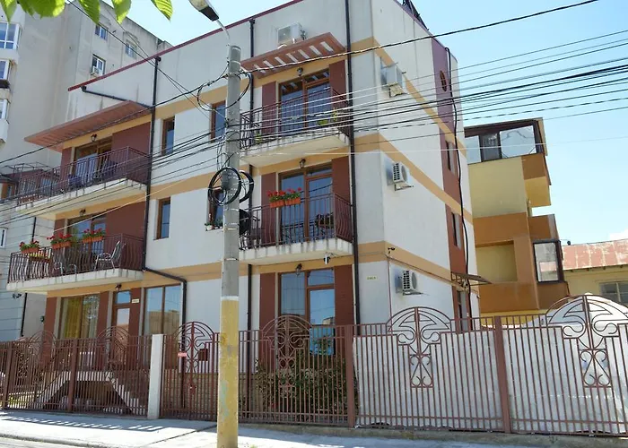 Garsoniere Victor Seaview Aer Conditionat- Bucatarie-primim Carduri Vacanta-pet Friendly La 3 Minute De Plaja Reyna-zoom Апартаменты Констанца