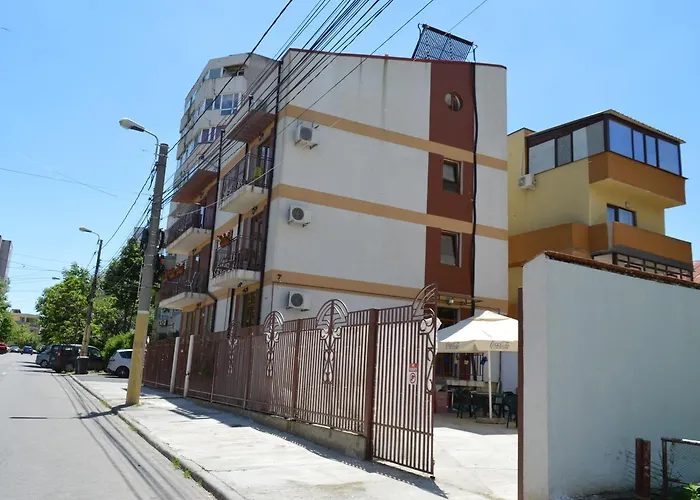 Апартаменты Garsoniere Victor Seaview Aer Conditionat- Bucatarie-primim Carduri Vacanta-pet Friendly La 3 Minute De Plaja Reyna-zoom *